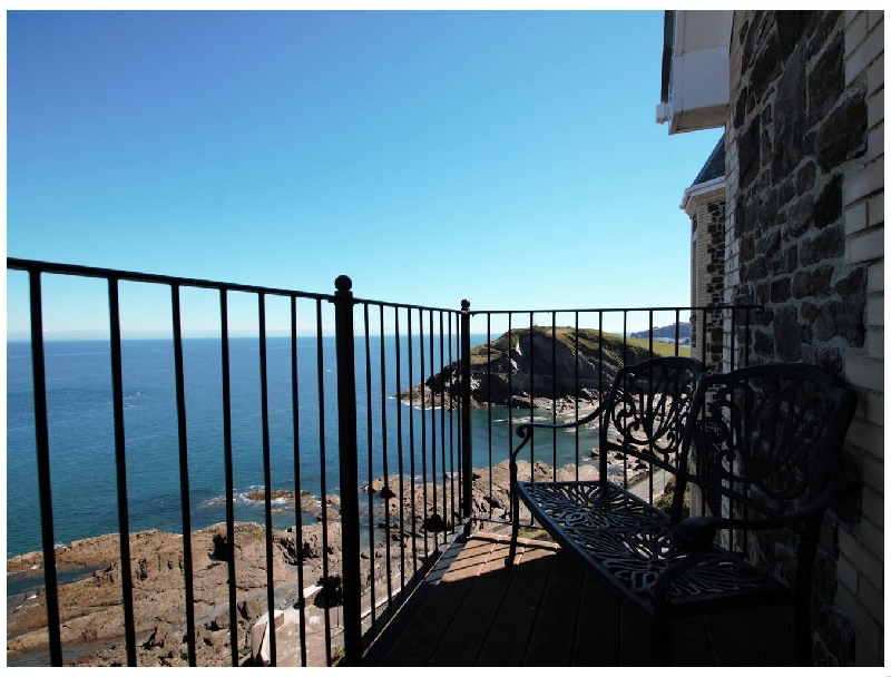 Ocean Breeze a british holiday cottage for 4 in ,