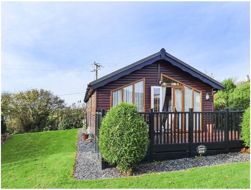 Click here for more about Peri Lodge (No 204)