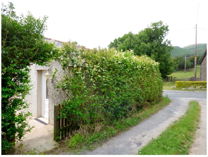 Hickory Cottage a british holiday cottage for 2 in ,
