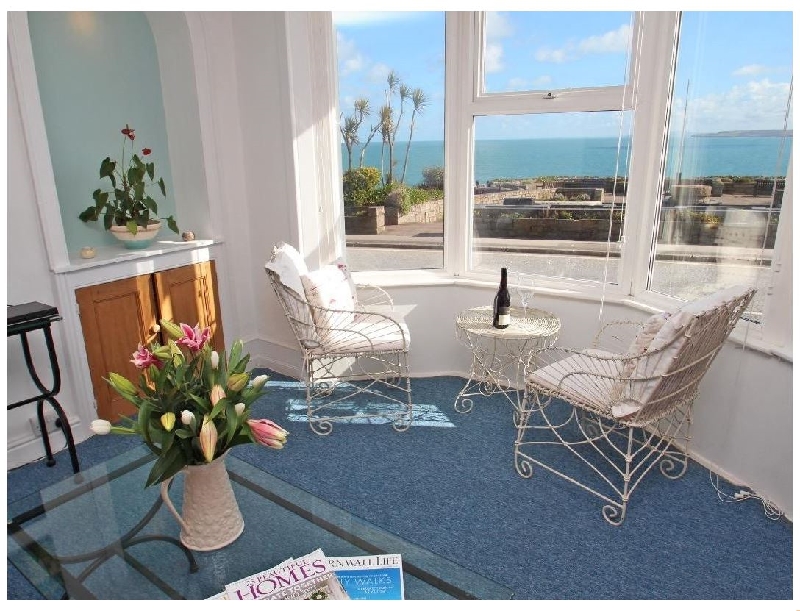 Admiral's View a british holiday cottage for 2 in , 