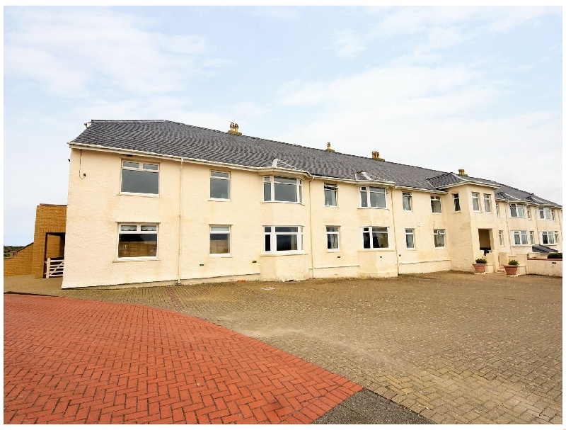 King Arthur Suite a british holiday cottage for 6 in , 