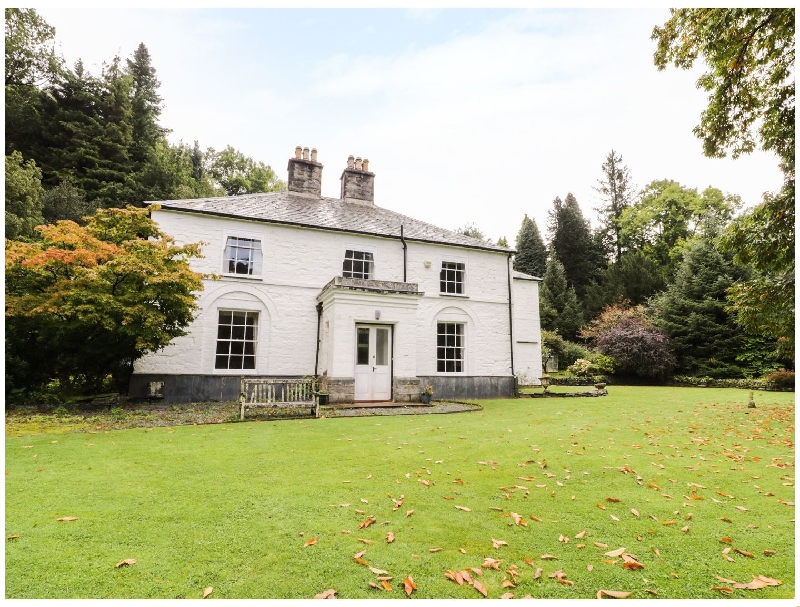 Beaver Grove House a british holiday cottage for 8 in ,