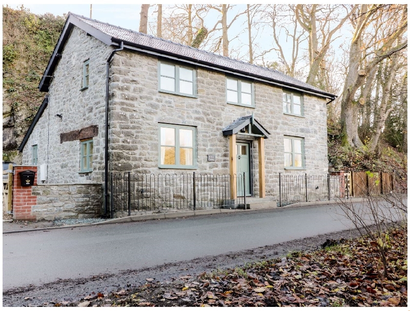 Click here for more about Rock Cottage