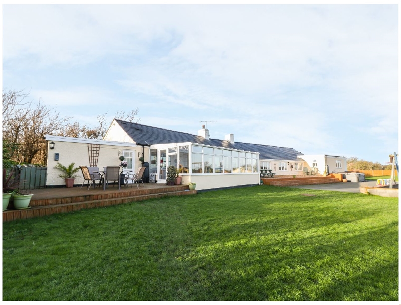 Click here for more about Cae Glas