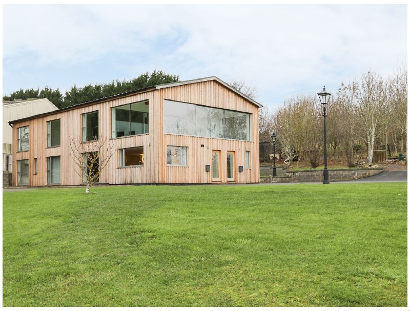 Click here for more about Little Broomcroft