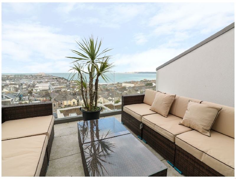 Click here for more about Nalu Ohana