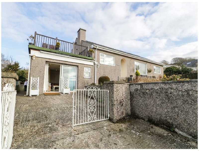 Maesawel Studio a british holiday cottage for 2 in ,