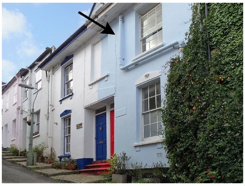 Regatta House a british holiday cottage for 7 in ,