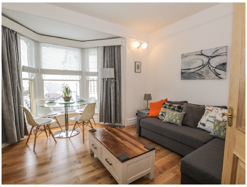 Nutkins a british holiday cottage for 4 in , 