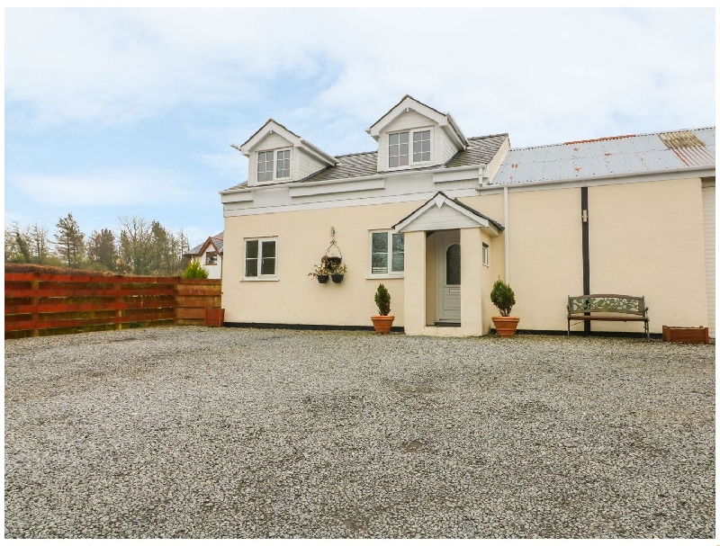 Tan Y Barn Cottage a british holiday cottage for 4 in ,