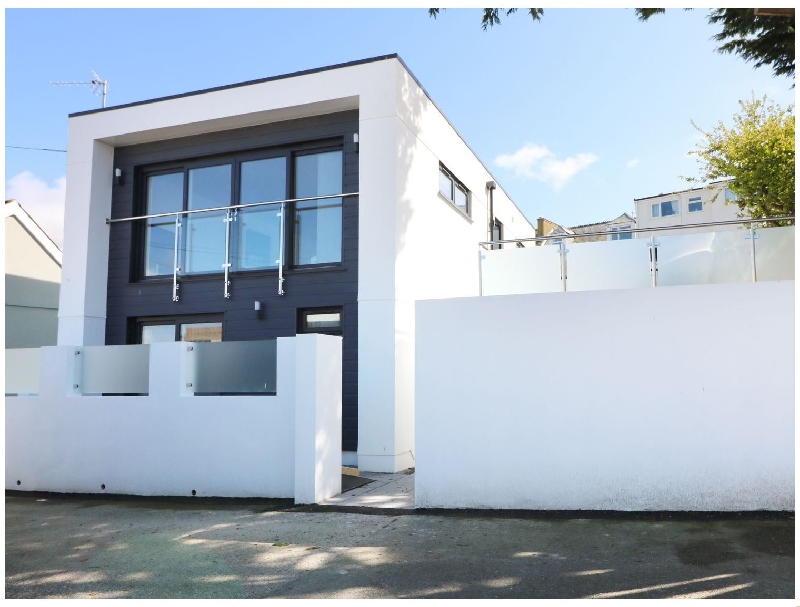 An Drowes a british holiday cottage for 4 in , 