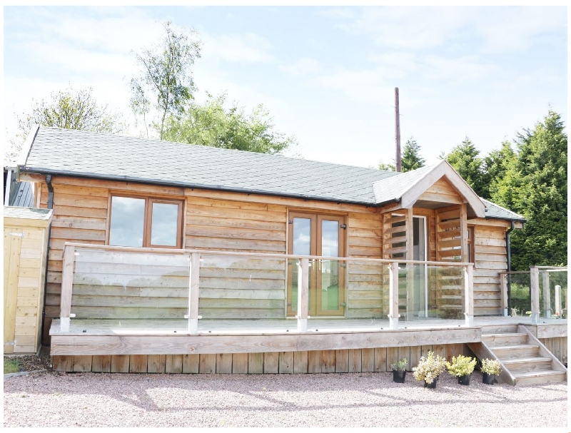 Click here for more about Hill View Lodge 2