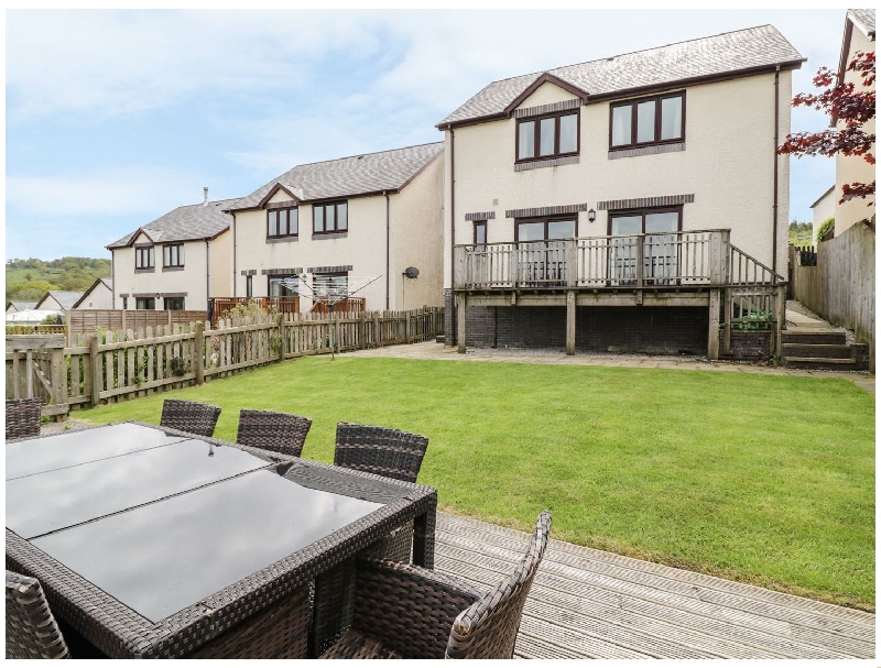 Awel Offrwm a british holiday cottage for 8 in ,