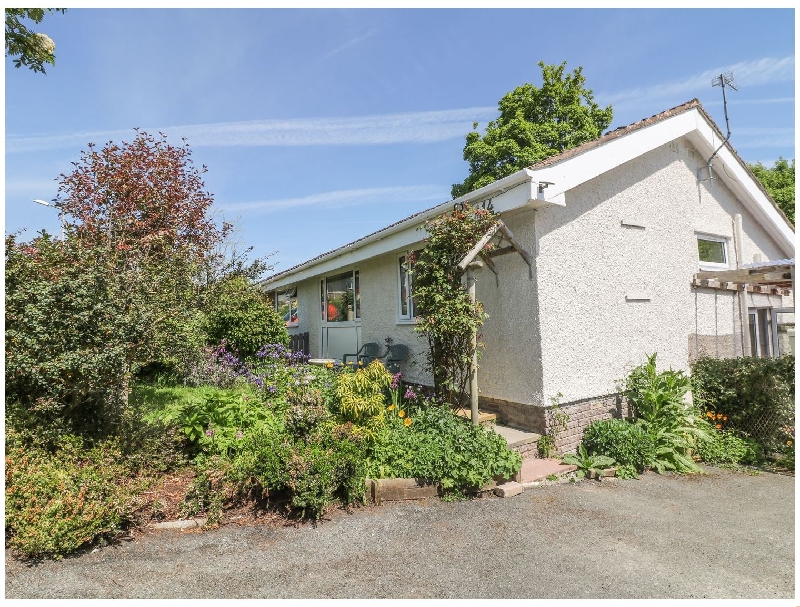 Click here for more about Tan-y-Coed