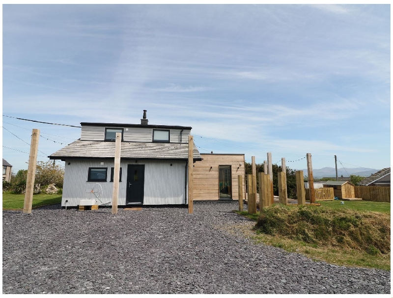 Click here for more about Forest Lodge
