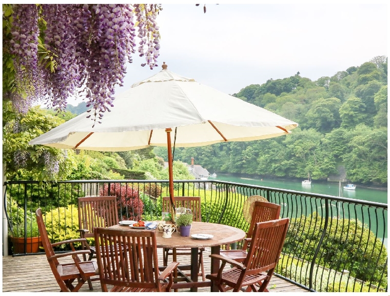 Elphinstone a british holiday cottage for 8 in , 