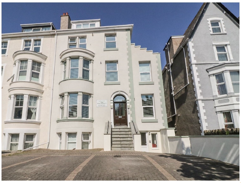 Apartment 56 a british holiday cottage for 4 in ,