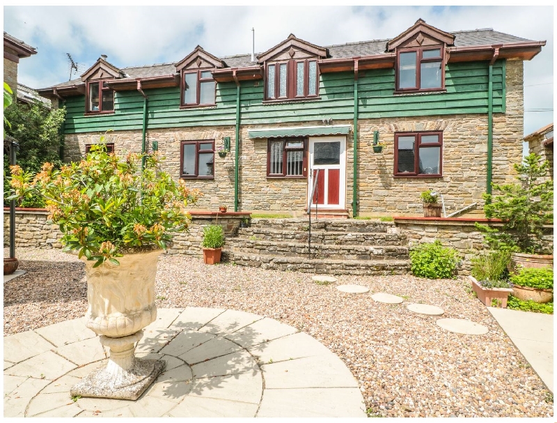 The Courtyard a british holiday cottage for 2 in ,