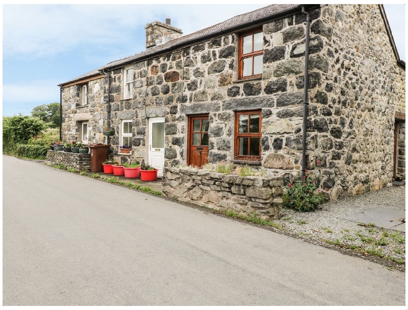 Minffordd Cottage a british holiday cottage for 5 in , 
