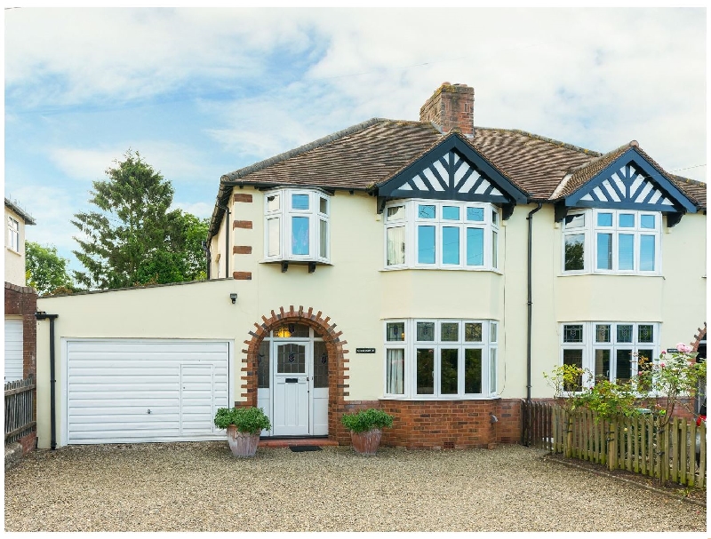 Click here for more about Sunningdale