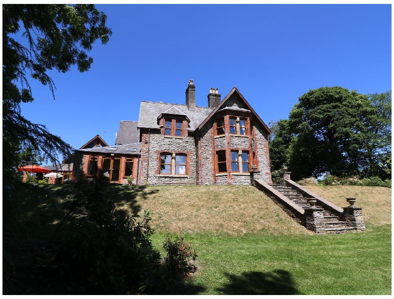 The Old Rectory a british holiday cottage for 12 in ,