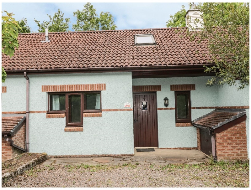 Click here for more about Cottage 4