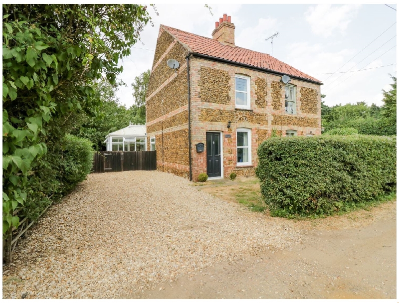 Westbury Cottage a british holiday cottage for 6 in ,
