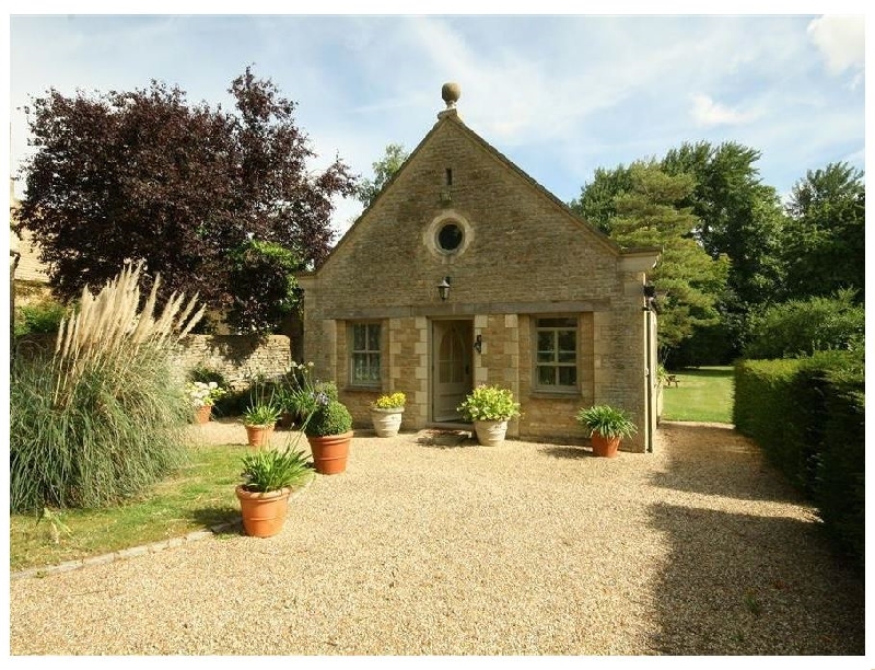Garden Cottage a british holiday cottage for 2 in , 