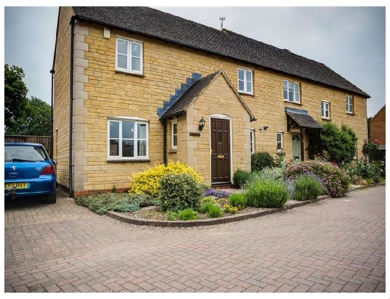 Click here for more about Oakmead