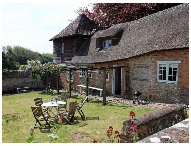 The Granary a british holiday cottage for 4 in , 