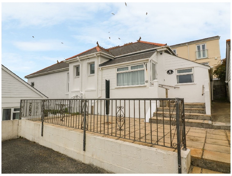 Treleigh a british holiday cottage for 8 in , 