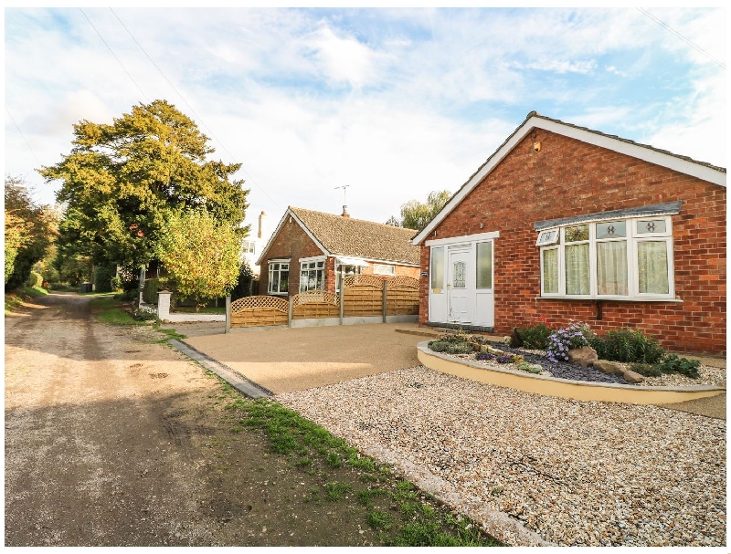 Starfield a british holiday cottage for 6 in ,