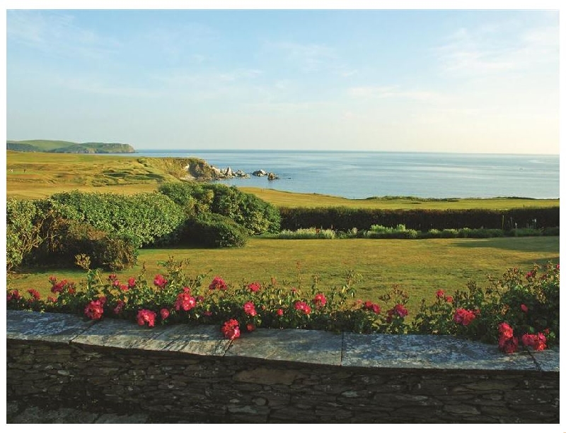 Links Cottage a british holiday cottage for 12 in , 