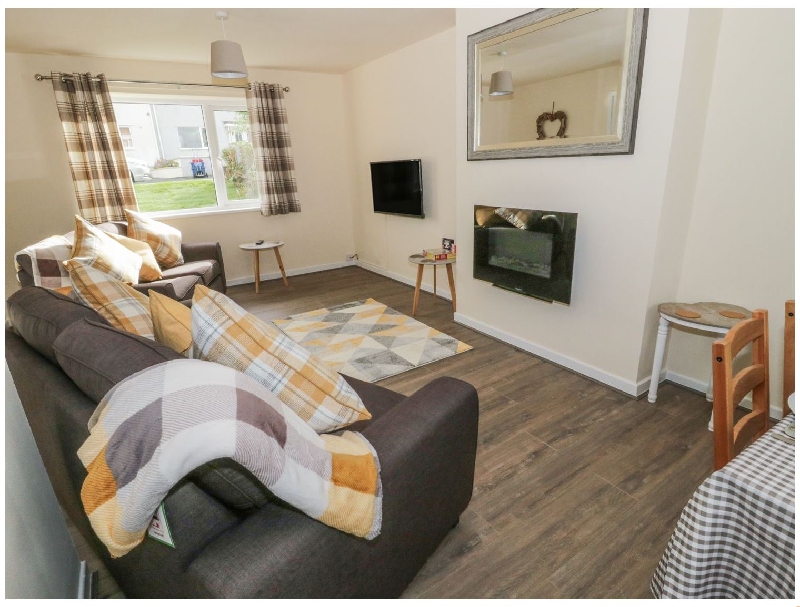 Ty Mon a british holiday cottage for 5 in ,