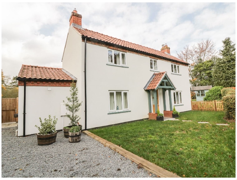 Greenacres a british holiday cottage for 8 in ,