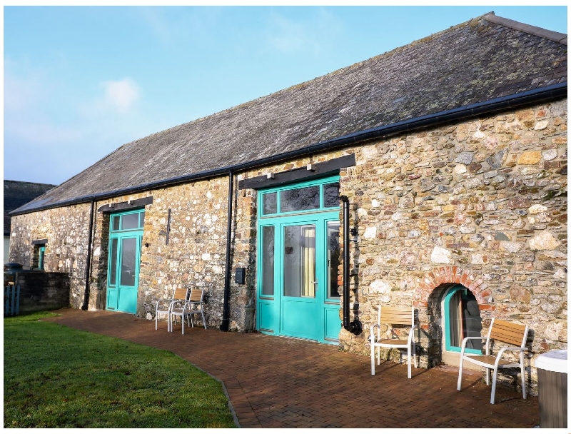 The Granary a british holiday cottage for 8 in ,
