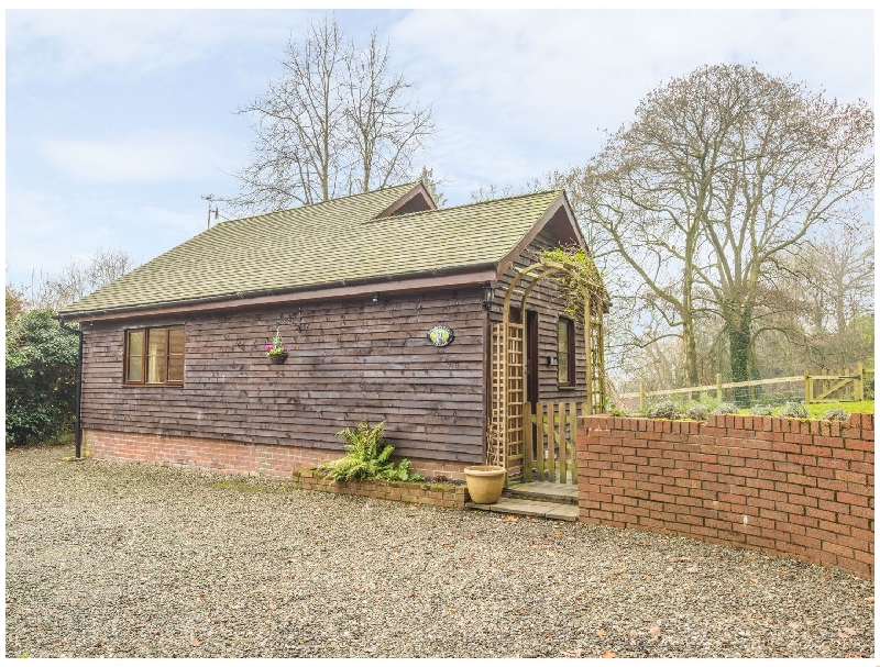 Woodpeckers Cottage a british holiday cottage for 2 in , 