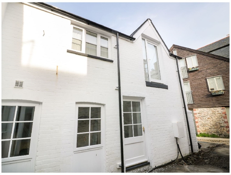 Fishermans Loft a british holiday cottage for 4 in , 