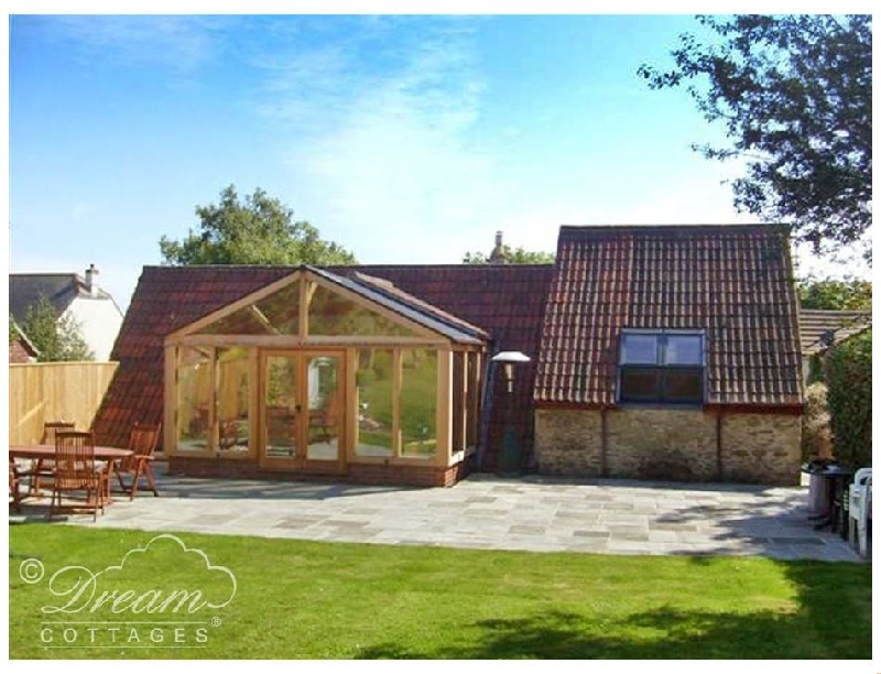 Click here for more about Fossil Barn