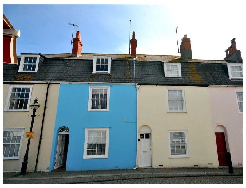 Oyster Cottage a british holiday cottage for 6 in , 