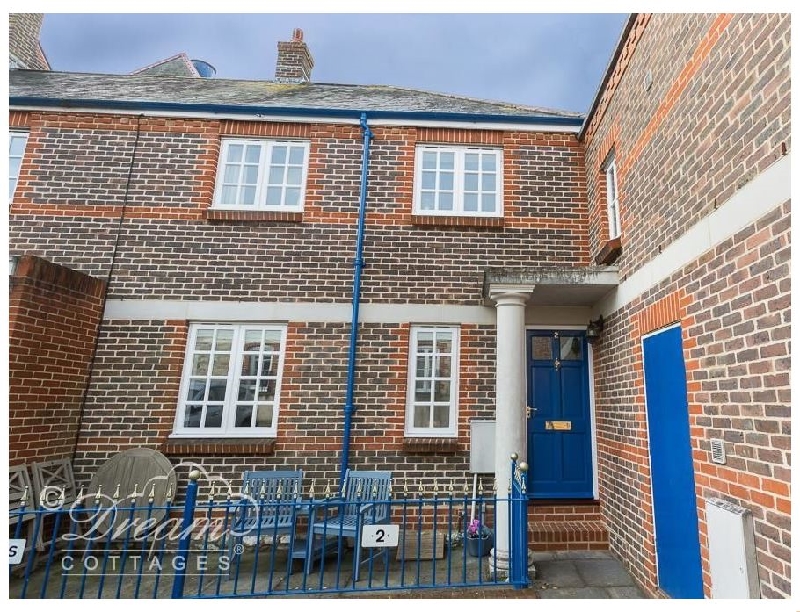 Poppies a british holiday cottage for 4 in ,