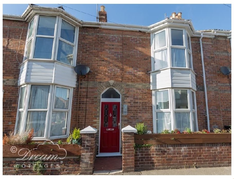 Sun Beam a british holiday cottage for 6 in ,