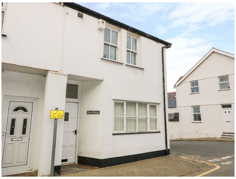 Breeze Cottage a british holiday cottage for 4 in , 