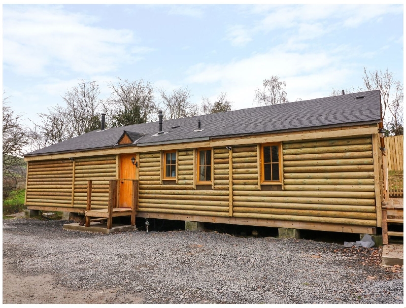 The Paddock a british holiday cottage for 6 in , 