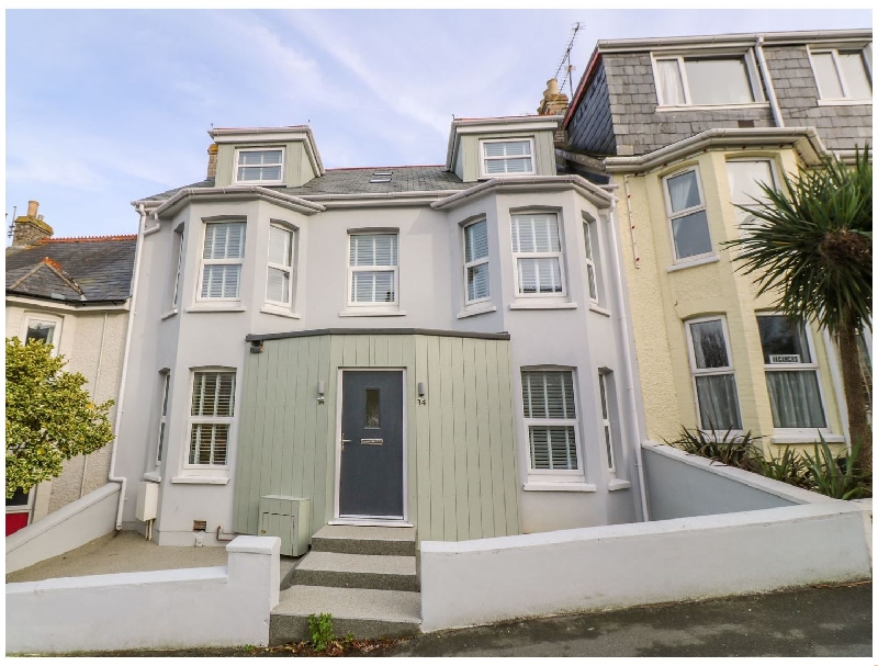 14 St. Georges Road a british holiday cottage for 9 in , 