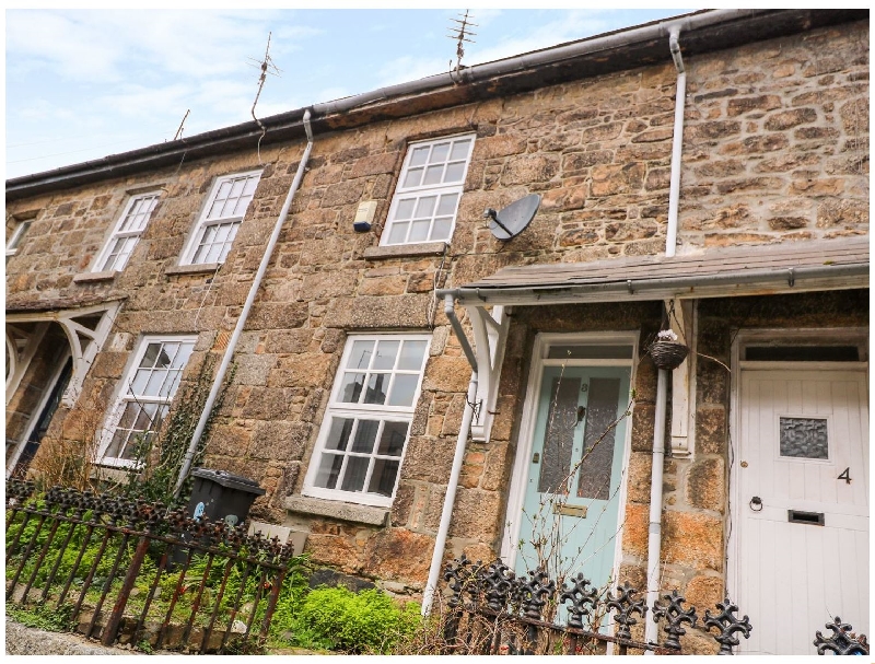 Little Bolthole a british holiday cottage for 4 in , 