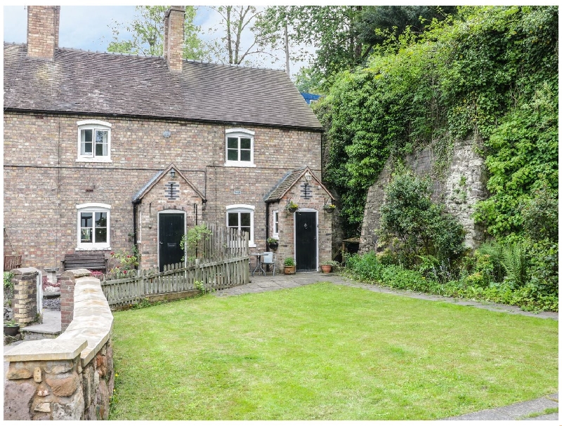 Click here for more about Bridge View Cottage