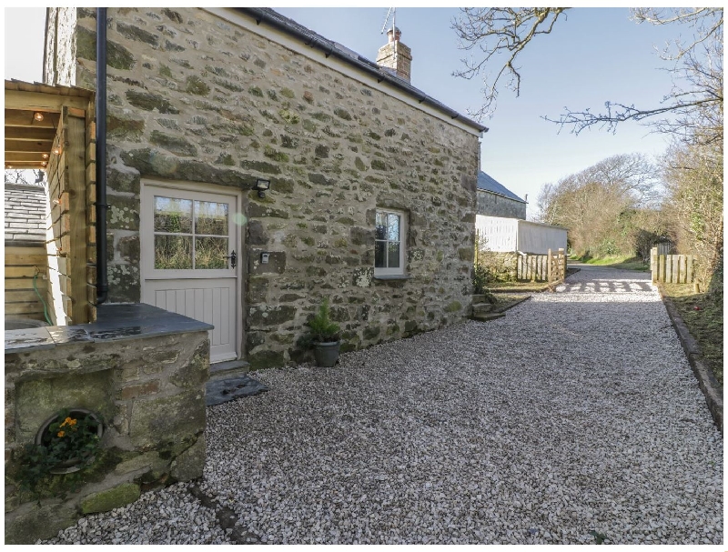 Owl Cottage a british holiday cottage for 2 in , 