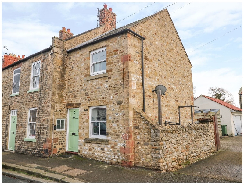 Click here for more about 5a Low Green