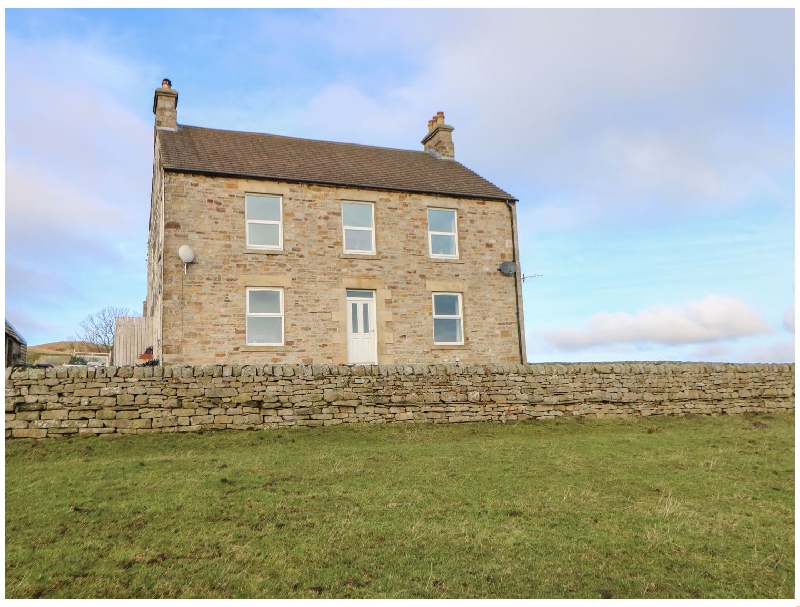 Whitlow Farmhouse a british holiday cottage for 11 in ,